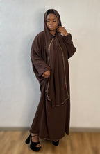Charger l&#39;image dans la galerie, Détail du produit

Robe Abaya marron avec voile intégré
